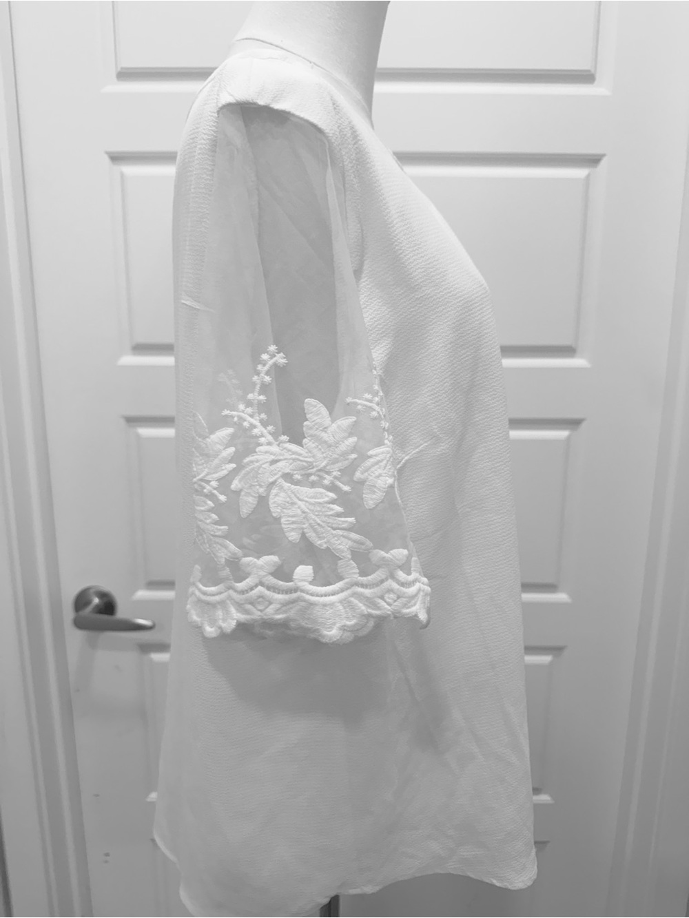 Lulus White Top with Sheer Embroidered Sleeves NWT - Picture 8 of 12